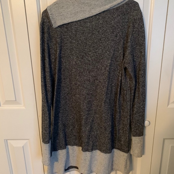 PinkBlush Tunic Sweater - Picture 2 of 5